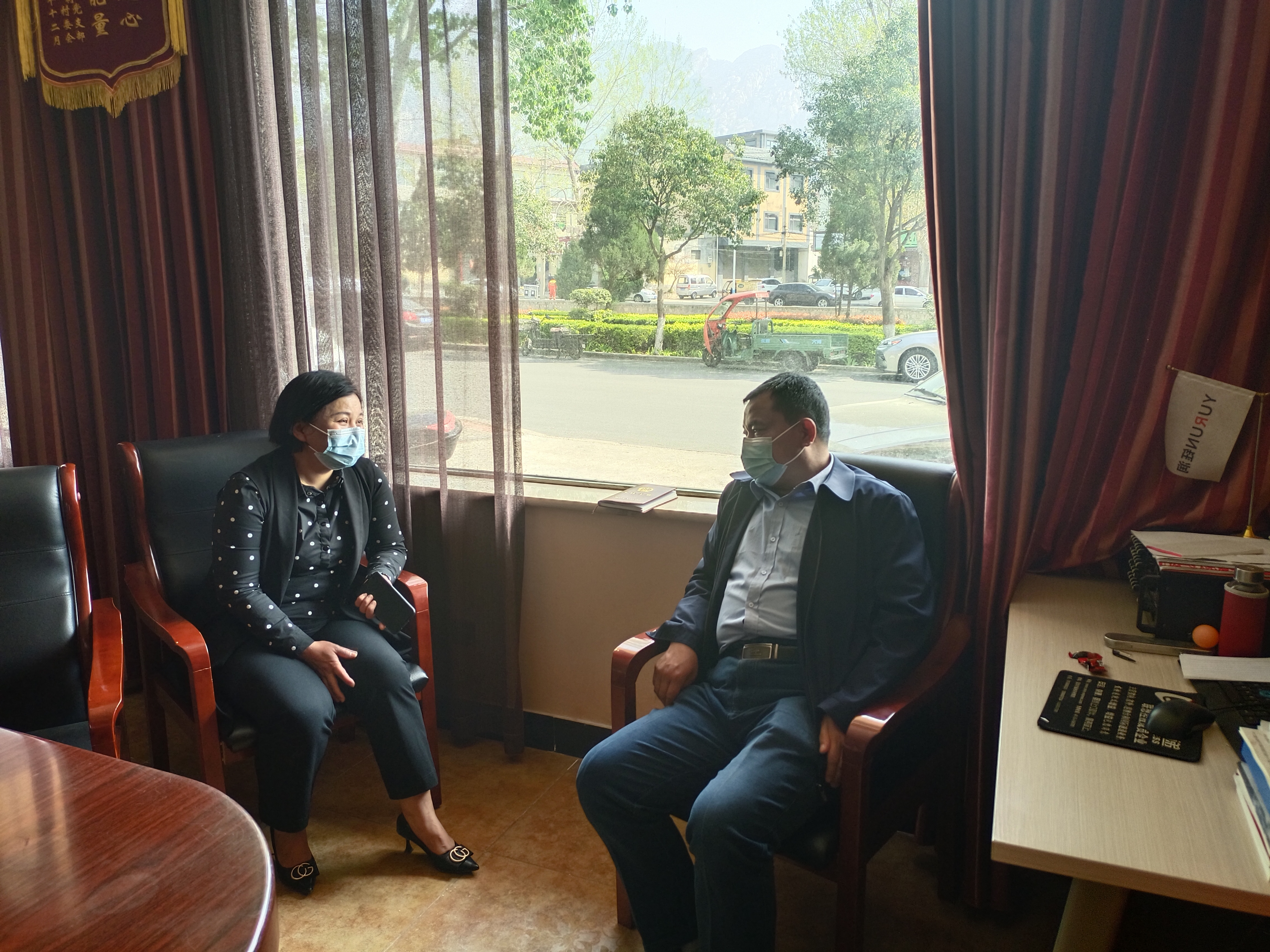 登封市工商联走访基层商会、民营企业 调研“万企兴万村”和疫情防控工作(图2) IMG_20220407_101017.jpg