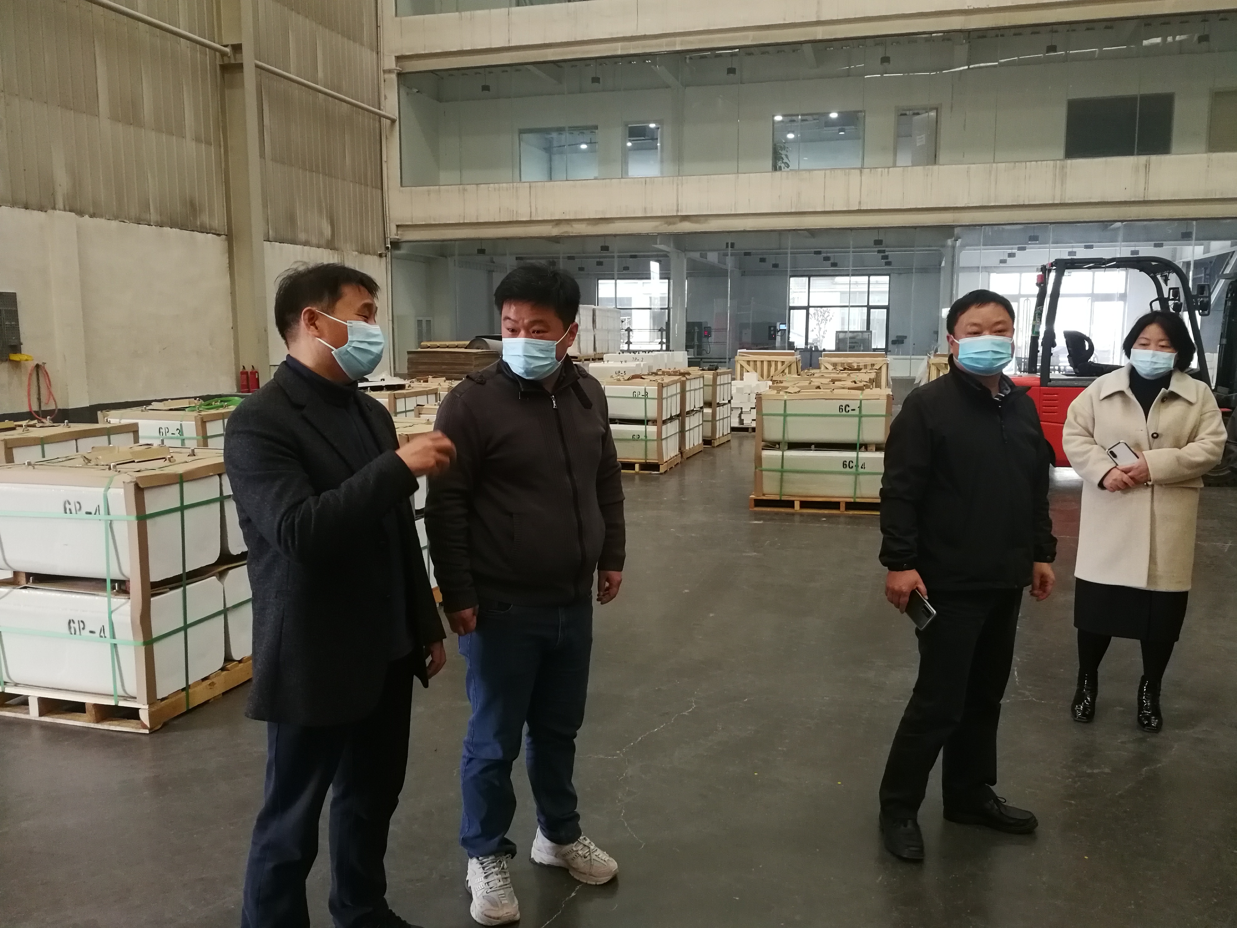 登封市工商联走访基层商会、民营企业 调研“万企兴万村”和疫情防控工作(图1) IMG_20220331_155115.jpg