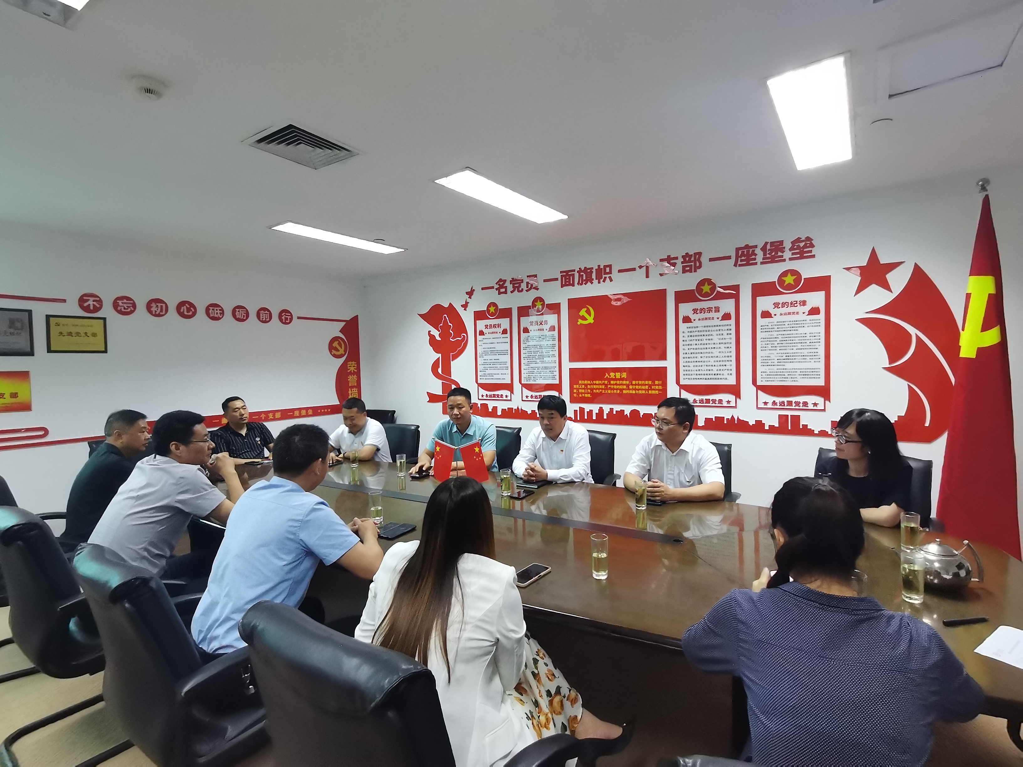 缅怀先烈,追忆峥嵘岁月——我会党支部参观中原英烈纪念馆(图8) 712a353eb9a420b3d1fadcf01261da5.jpg