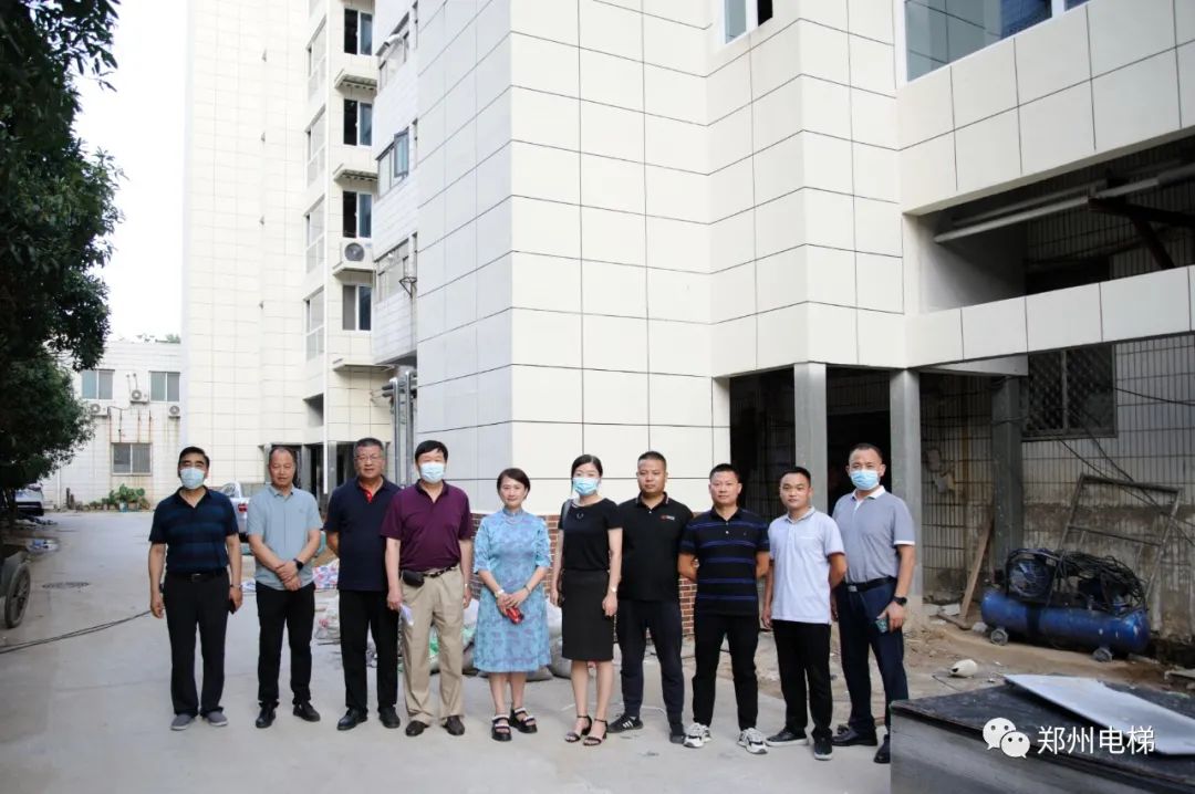 郑州市电梯商会在富菱达举行既有住宅加装电梯研讨会(图11) 640 (10).jpg