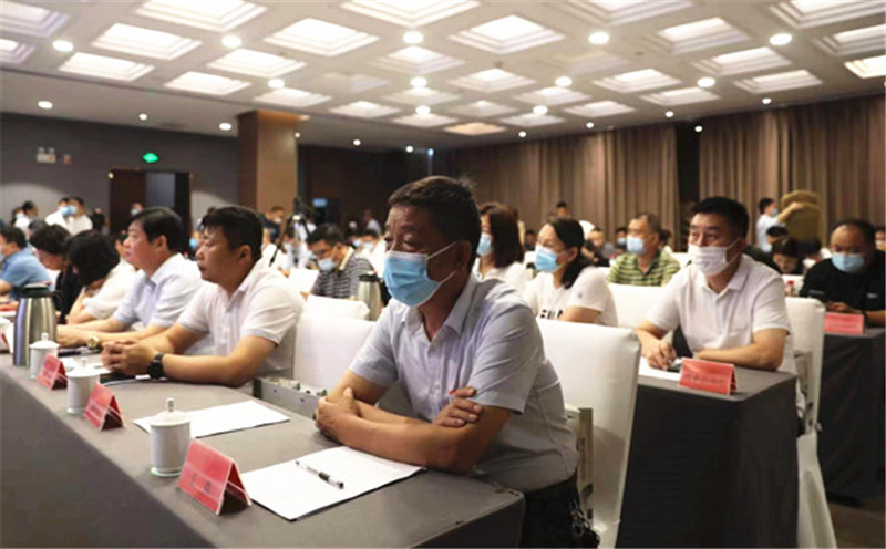 郑州市产业园区商会成立大会圆满举行(图2) 0002.png