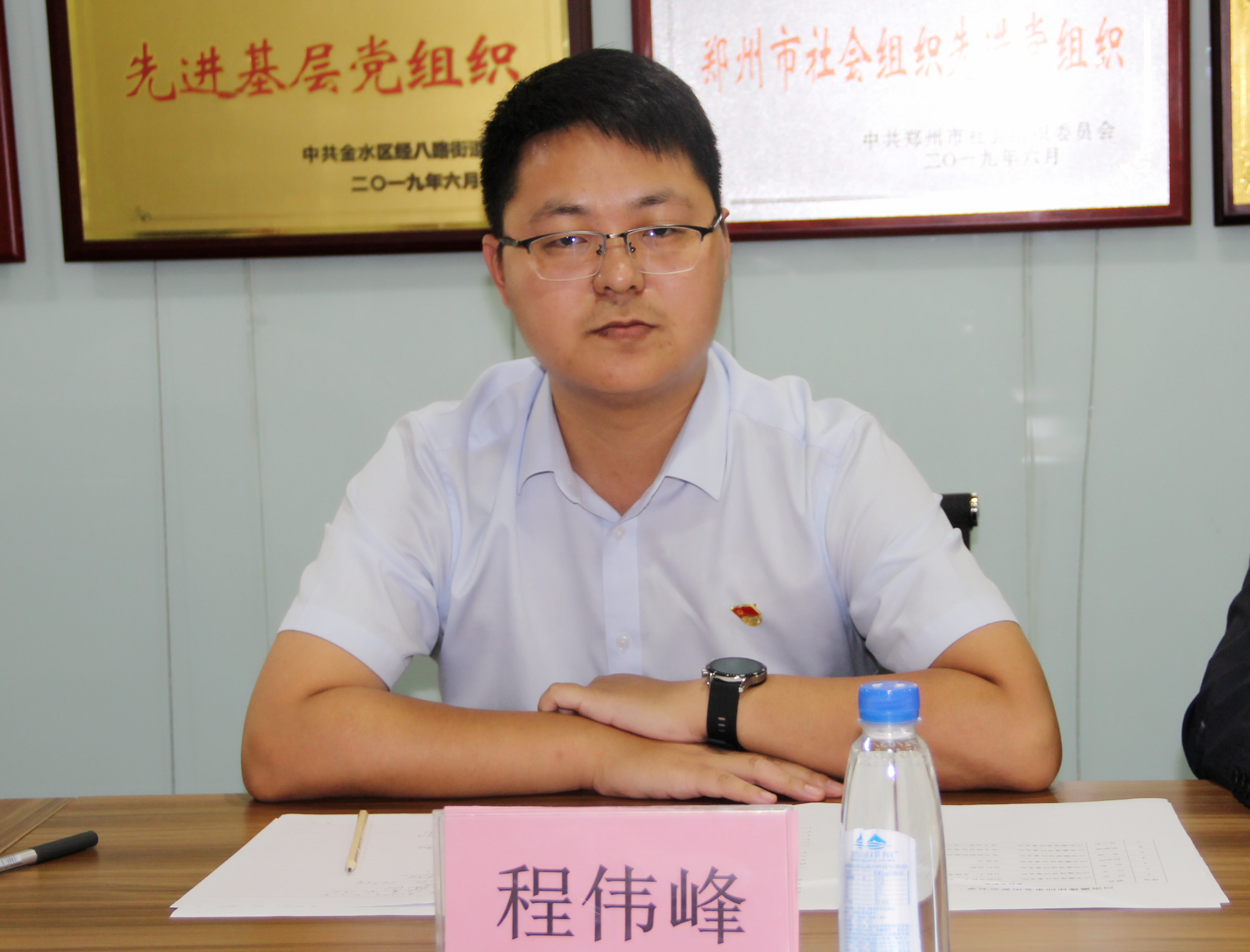 喜迎二十大丨郑州市徐州商会与河南瀛豫律师事务所联合开展主题党建活动(图2) IMG_6909_副本.jpg