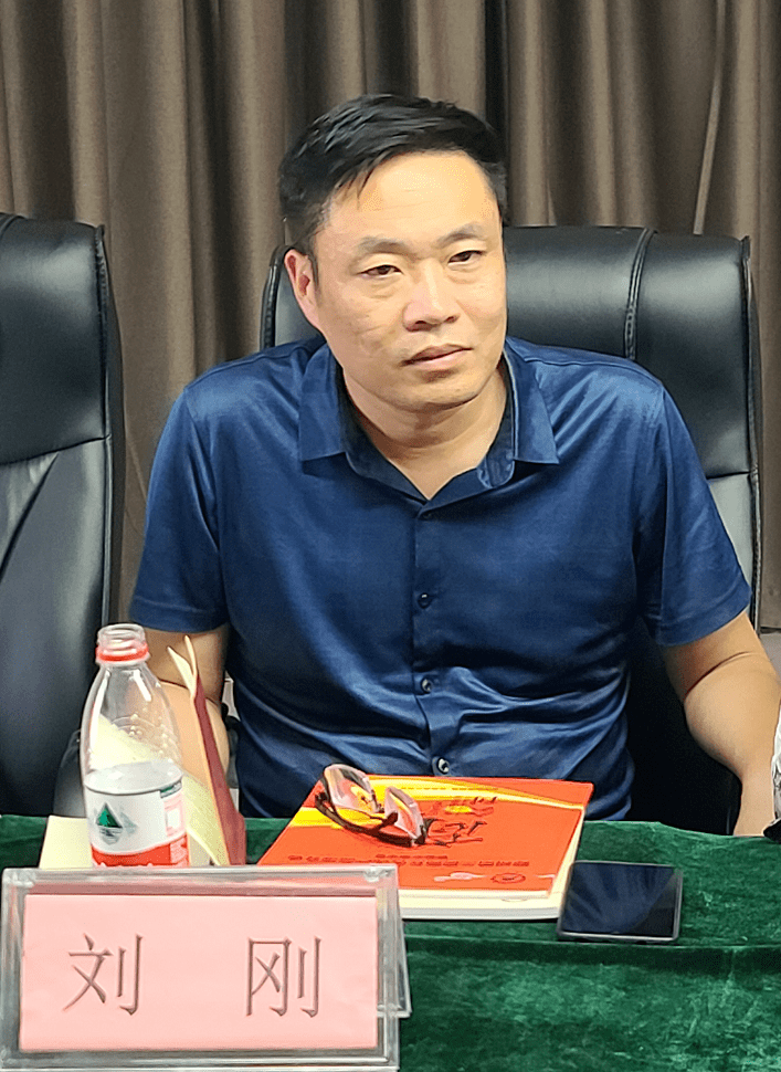 郑州市商丘商会:深化合作、共促发展,商协会行业交流座谈会圆满召开(图6) 郑州市商丘商会:深化合作、共促发展,商协会行业交流座谈会圆满召开(图6)