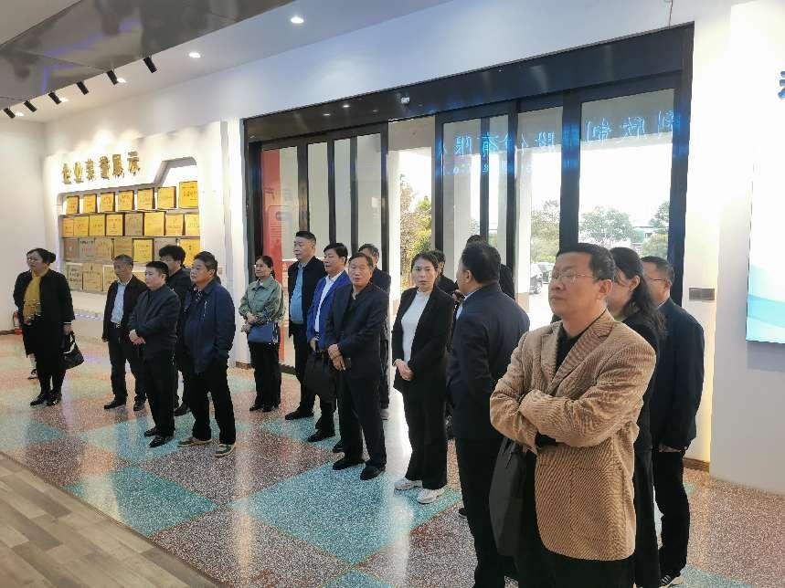郑州市镇平商会参加“镇平人建设新镇平”在外商会会长恳谈会(图3) 图片4.png
