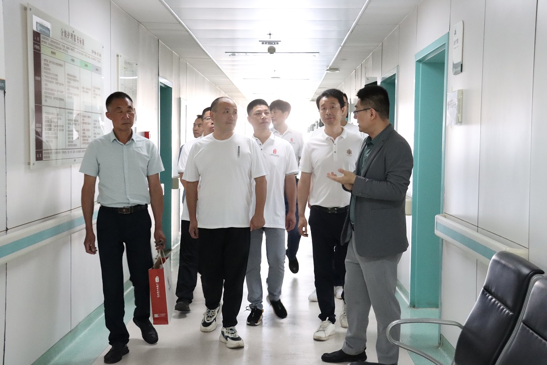 【服务会员】郑州市盐城商会与郑州四六〇医院签订医疗服务合作协议(图1) 1.jpg