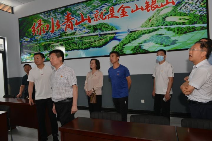 学党史 强党建 促发展登封市开展民营企业迎接建党100周年系列活动(图3) 学党史 强党建 促发展登封市开展民营企业迎接建党100周年系列活动(图3)