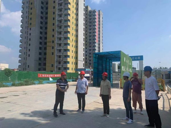 中牟县刘集镇:当好“店小二”、做好“贴心人”,打造优化营商环境“新名片”(图3) 中牟县刘集镇:当好“店小二”、做好“贴心人”,打造优化营商环境“新名片”(图3)