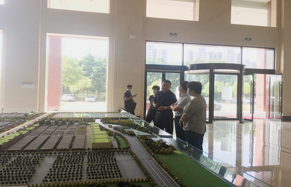 调研万邦集团 提出殷切期望(图2) 调研万邦集团 提出殷切期望(图2)