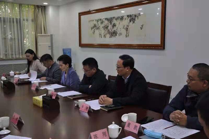 东莞市工商联来我市开展经贸合作考察(图2) 东莞市工商联来我市开展经贸合作考察(图2)