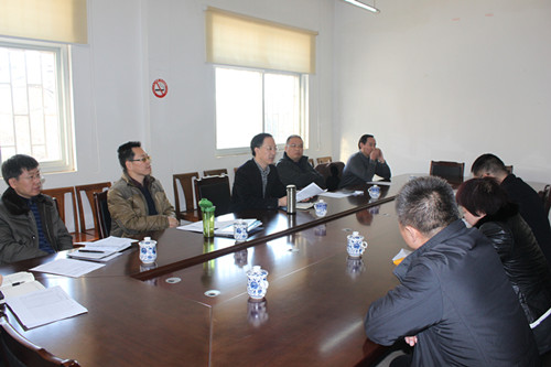 二七区委副书记、副区长陈红民到京广路办事处调研经济工作(图1) 二七区委副书记、副区长陈红民到京广路办事处调研经济工作(图1)