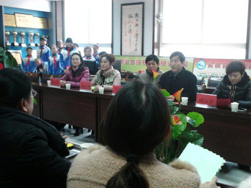 上街区工商联女企业家商会开展一对一帮扶活动(图1) 上街区工商联女企业家商会开展一对一帮扶活动(图1)