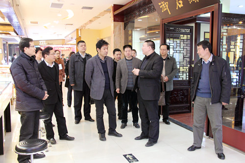 管城区工商联:省工商联副主席韩建国到管城回族区调研县级工商联建设工作(图3) 管城区工商联:省工商联副主席韩建国到管城回族区调研县级工商联建设工作(图3)