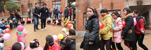 管城回族区东大街办事处组织辖区非公经济人士开展爱心活动(图4) 管城回族区东大街办事处组织辖区非公经济人士开展爱心活动(图4)