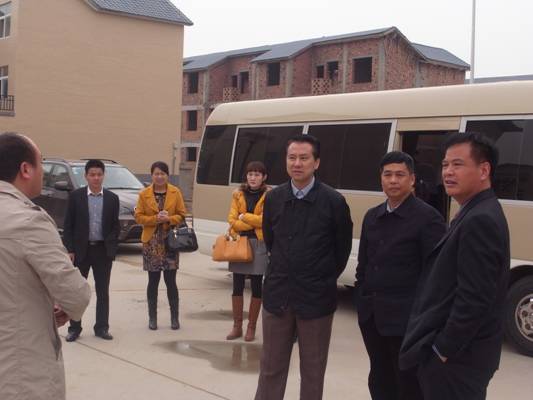 致公党郑州总支到中牟调研(图1) 致公党郑州总支到中牟调研(图1)