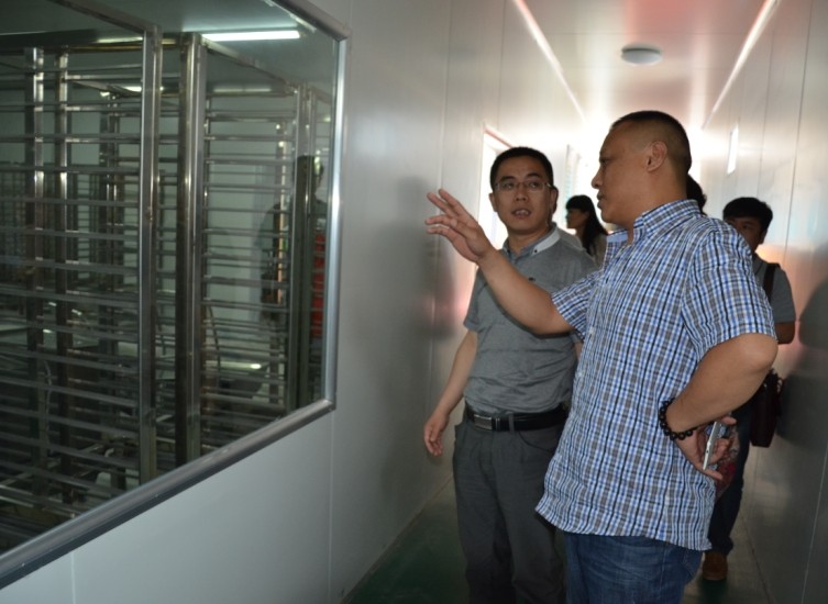 中原区工商联组织机关干部赴兰考、民权参观学习(图4) 中原区工商联组织机关干部赴兰考、民权参观学习(图4)