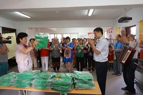 社区牵手管城区非公企业 促进辖区和谐共建(图2) 社区牵手管城区非公企业 促进辖区和谐共建(图2)