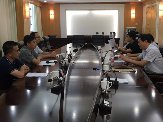 市工商联领导赴许昌、巩义、汝州三地考察(图5) 市工商联领导赴许昌、巩义、汝州三地考察(图5)