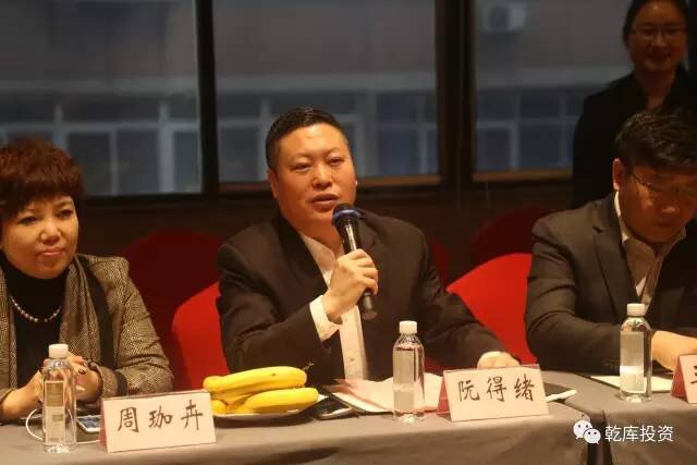 伟德体育直播开奖入口拜祖代表团企业与鹿邑县政府签署战略合作协议(图2) 伟德体育直播开奖入口拜祖代表团企业与鹿邑县政府签署战略合作协议(图2)