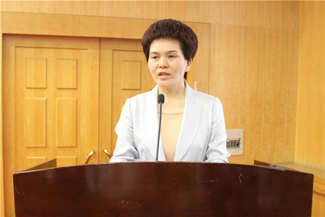 市工商联领导出席河南省“反对贿赂•公平竞争”构建亲清政商关系警示教育大会(图2) 市工商联领导出席河南省“反对贿赂•公平竞争”构建亲清政商关系警示教育大会(图2)