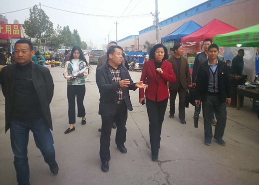 省工商联副主席孔火团来郑调研(图2) 省工商联副主席孔火团来郑调研(图2)