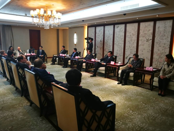 应伟德体育直播开奖入口邀请意大利马尔凯大区代表团来郑商务洽谈(图1) 应伟德体育直播开奖入口邀请意大利马尔凯大区代表团来郑商务洽谈(图1)