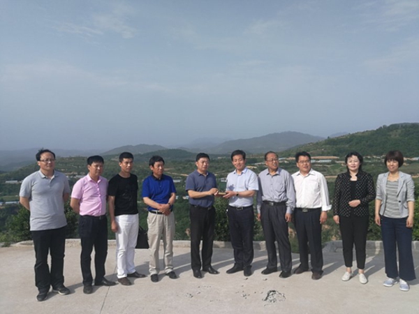 调研卢氏结远亲 帮扶脱贫情义深(图4) 调研卢氏结远亲 帮扶脱贫情义深(图4)