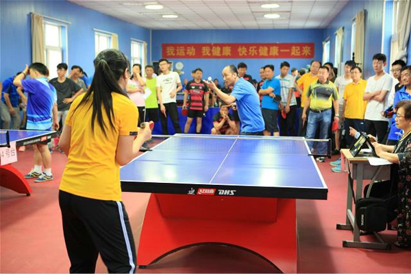 盐城商会参加经八路街道“区域化党委”乒乓球友谊赛(图3) 盐城商会参加经八路街道“区域化党委”乒乓球友谊赛(图3)