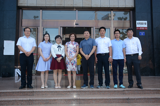 南宁市工商联来郑调研非公党建工作(图1) 南宁市工商联来郑调研非公党建工作(图1)