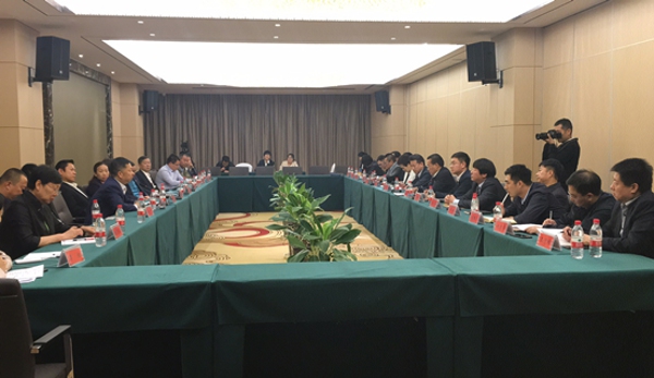 郑州五级工商联组织学习习近平总书记重要讲话精神(图3) 郑州五级工商联组织学习习近平总书记重要讲话精神(图3)