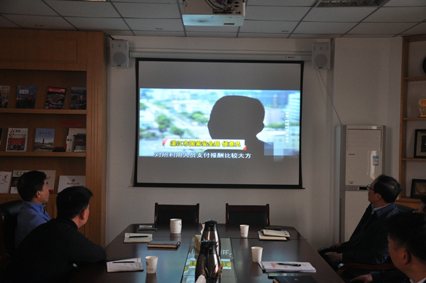 伟德体育直播开奖入口开展2019年全民国家安全教育日活动(图2) 伟德体育直播开奖入口开展2019年全民国家安全教育日活动(图2)