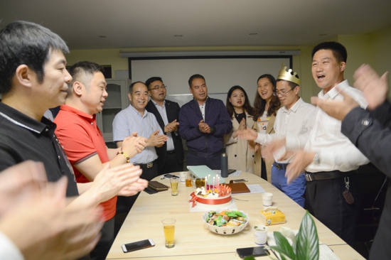 郑州温州商会走进副会长企业河南欣成律师事务所(图3) 郑州温州商会走进副会长企业河南欣成律师事务所(图3)