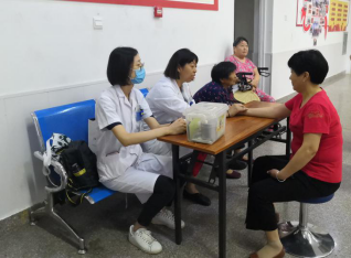 郑州盐城商会开展“党群心连心 棕情端午节”主题活动(图3) 郑州盐城商会开展“党群心连心 棕情端午节”主题活动(图3)