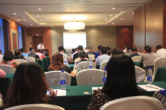 郑州温州商会企业家举行项目推介会(图1) 郑州温州商会企业家举行项目推介会(图1)