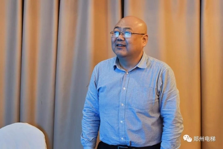 郑州市电梯商会第一届第六次理事会议成功召开(图8) 郑州市电梯商会第一届第六次理事会议成功召开(图8)