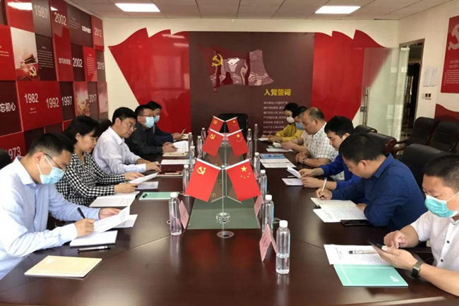 河南省工商联副主席赵纯武到郑州市青年企业家商会调研工作(图1) 河南省工商联副主席赵纯武到郑州市青年企业家商会调研工作(图1)