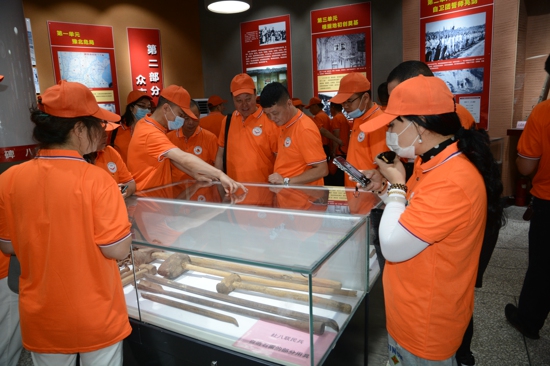 缅怀先辈 砥砺前行---郑州市温州商会”七一“建党日红色教育济源行系列活动之一(图4) 缅怀先辈 砥砺前行---郑州市温州商会”七一“建党日红色教育济源行系列活动之一(图4)