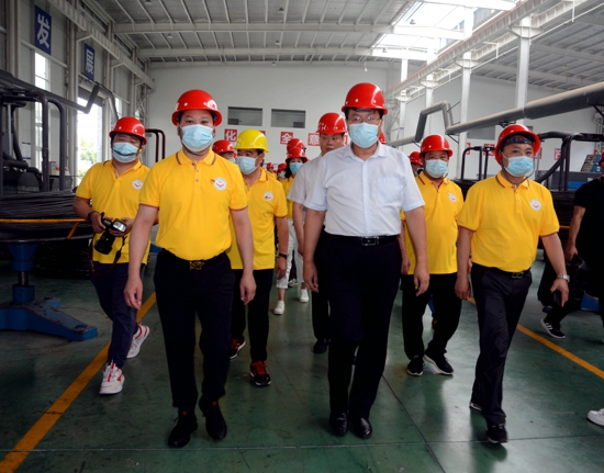 郑州温州商会企业家参观考察济源企业(图3) 郑州温州商会企业家参观考察济源企业(图3)