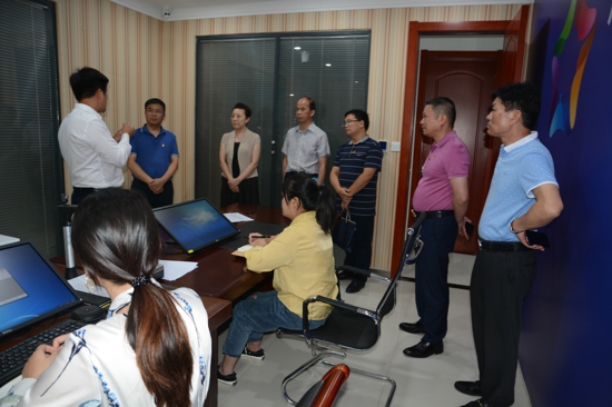 郑州市民政局领导莅临郑州市温州商会考察指导工作(图1) 郑州市民政局领导莅临郑州市温州商会考察指导工作(图1)