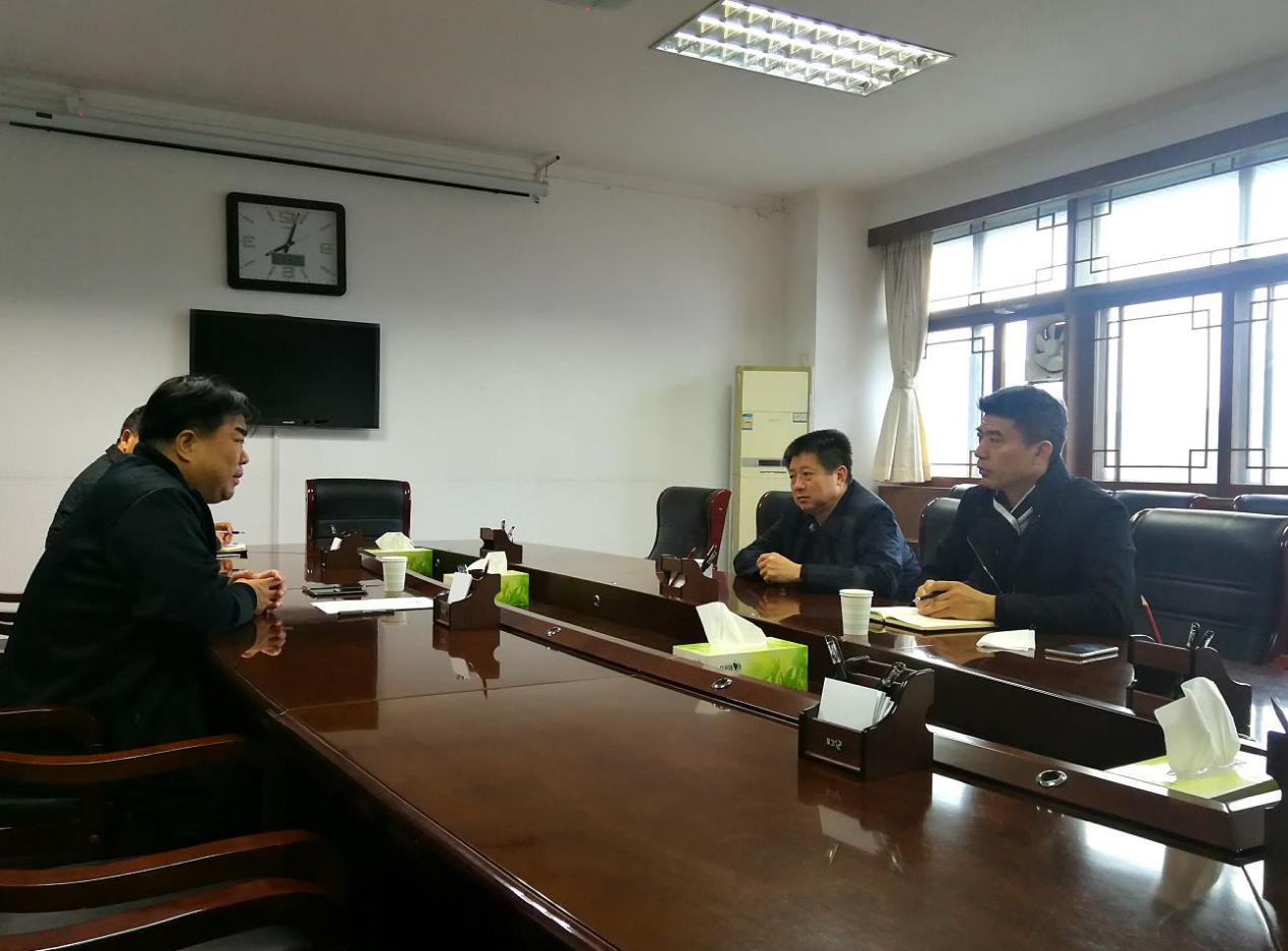 郑州市民营经济工作联席会议办公室赴区县(市)调研督导“两个行动”工作(图2) 郑州市民营经济工作联席会议办公室赴区县(市)调研督导“两个行动”工作(图2)