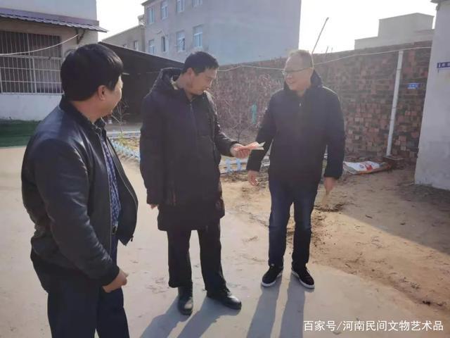 郑州市古玩业商会会长单位支部赴中牟县小李庄村开展扶贫慰问活动(图3) 郑州市古玩业商会会长单位支部赴中牟县小李庄村开展扶贫慰问活动(图3)