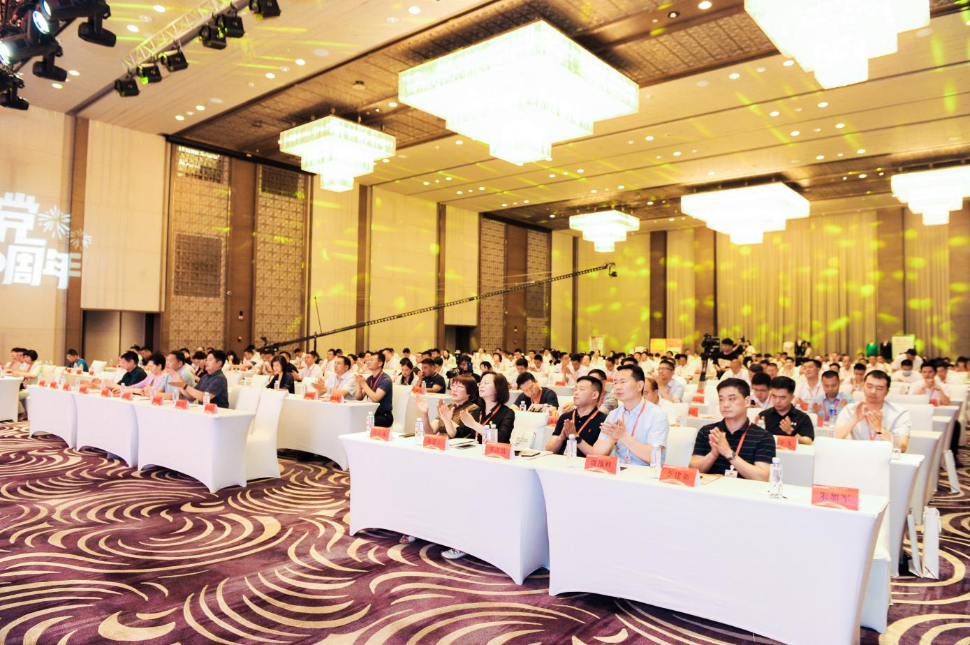 凝聚青春力量 共筑青商未来(图1) 凝聚青春力量 共筑青商未来(图1)