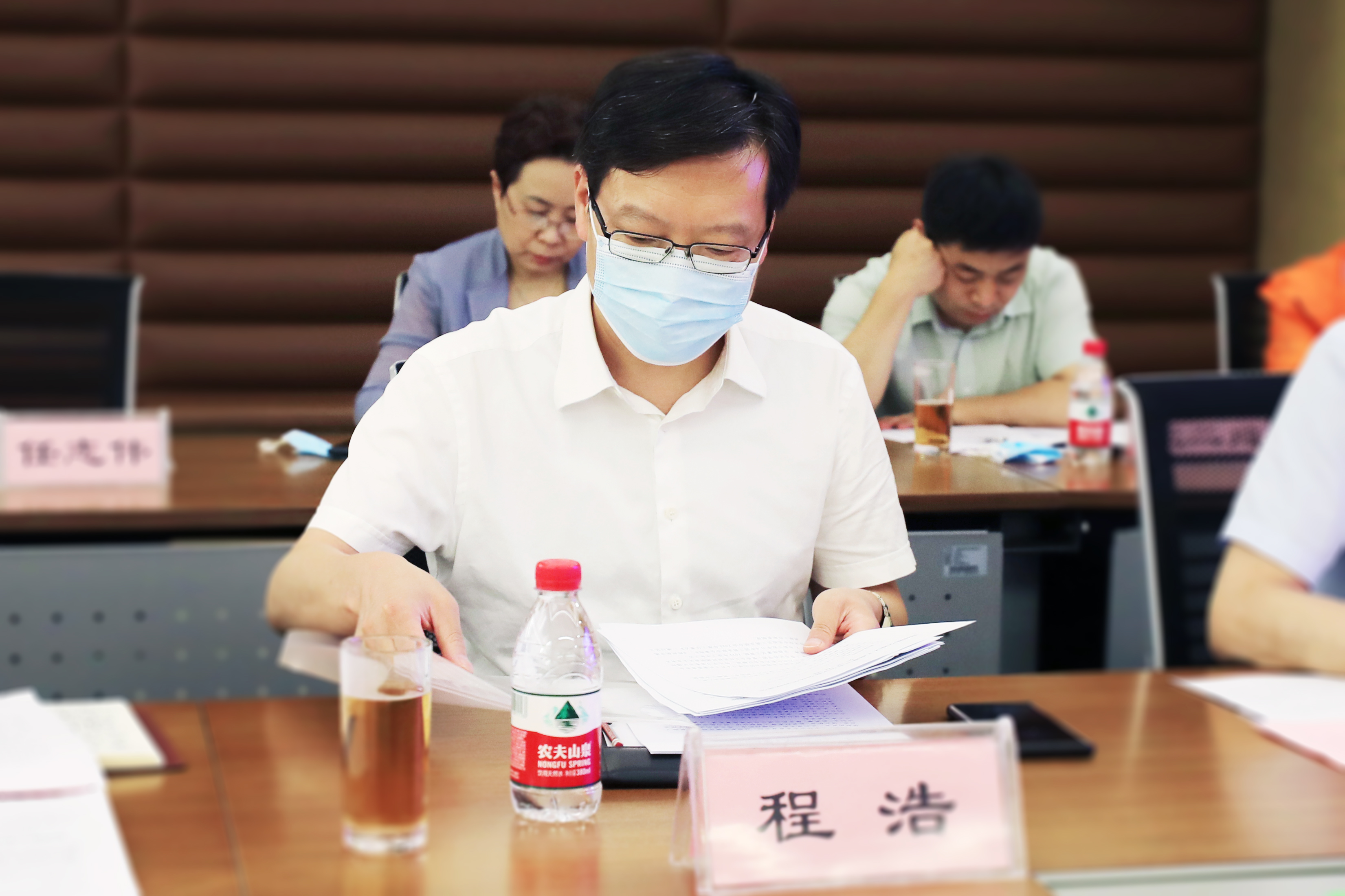 航空港区工商联召开主席会议暨会员代表座谈会(图5) 程浩同志讲话.png