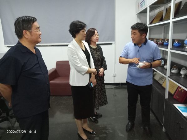 伟德体育直播开奖入口到登封市开展”大走访”调研活动(图2) 微信图片_20220801084101.jpg