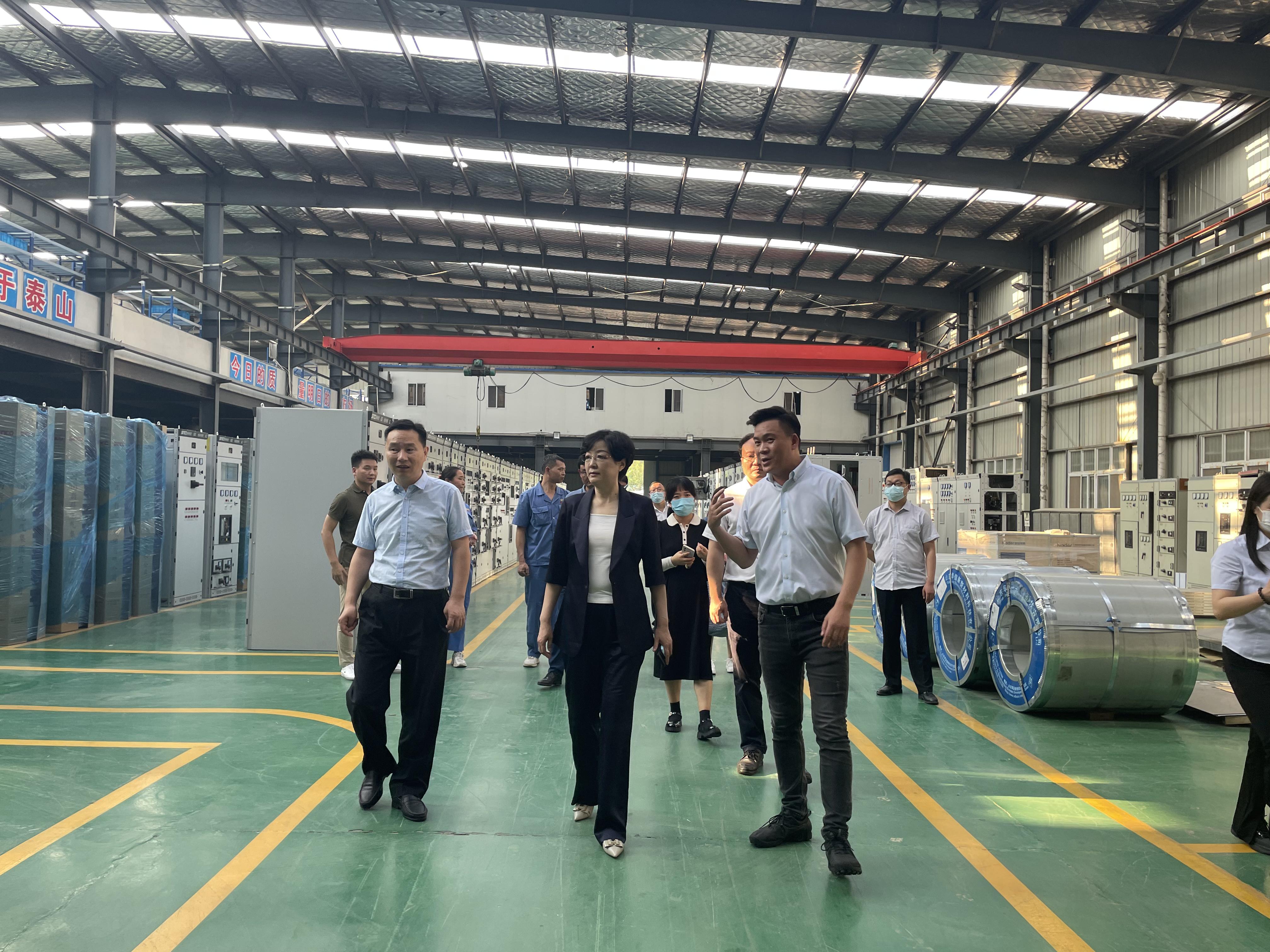 王洪波主席赴新密市调研民营经济工作(图3) 1220891481.jpeg