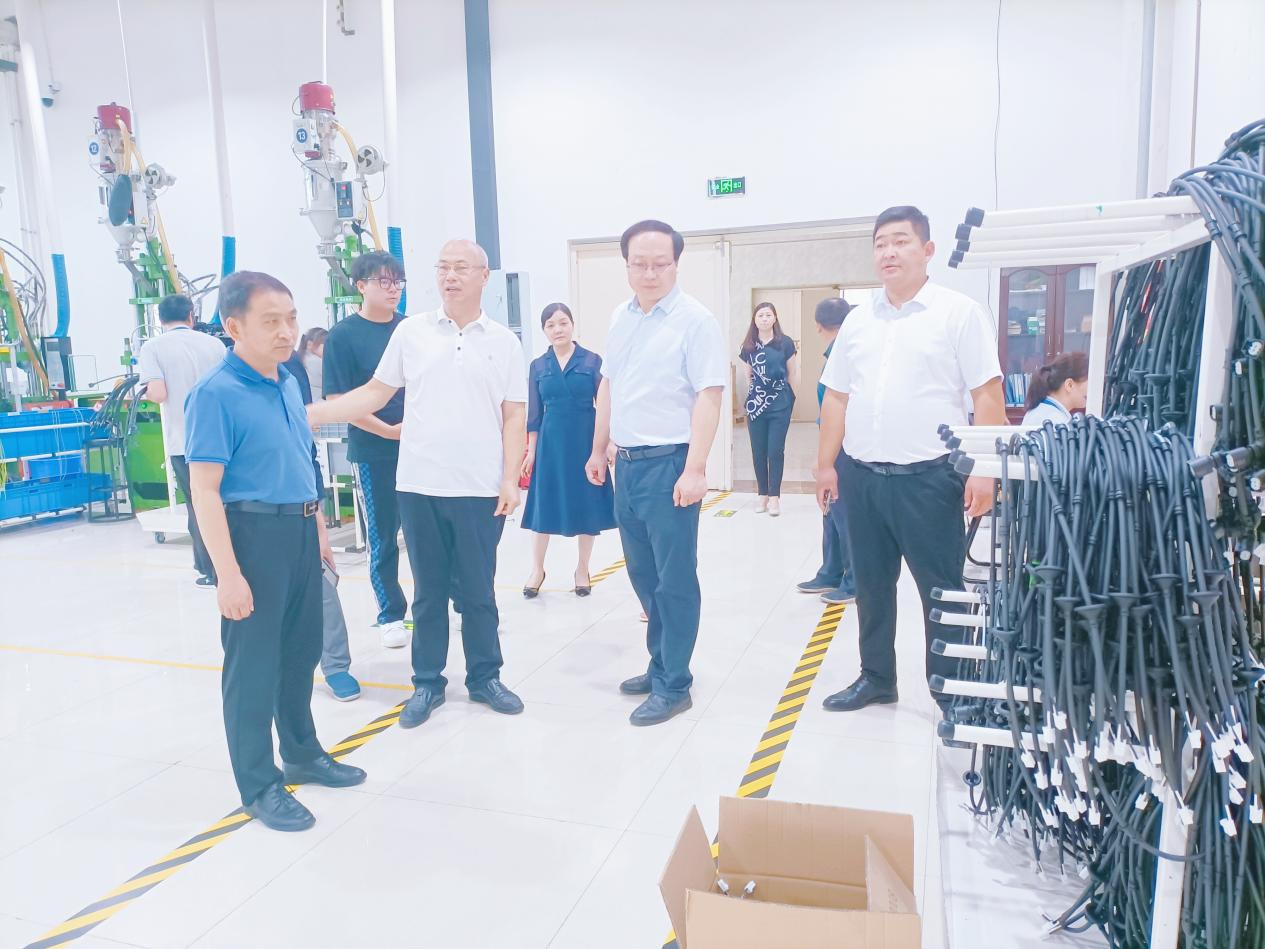 深入调研摸实情 为企服务解难题(图2) 图片2.png