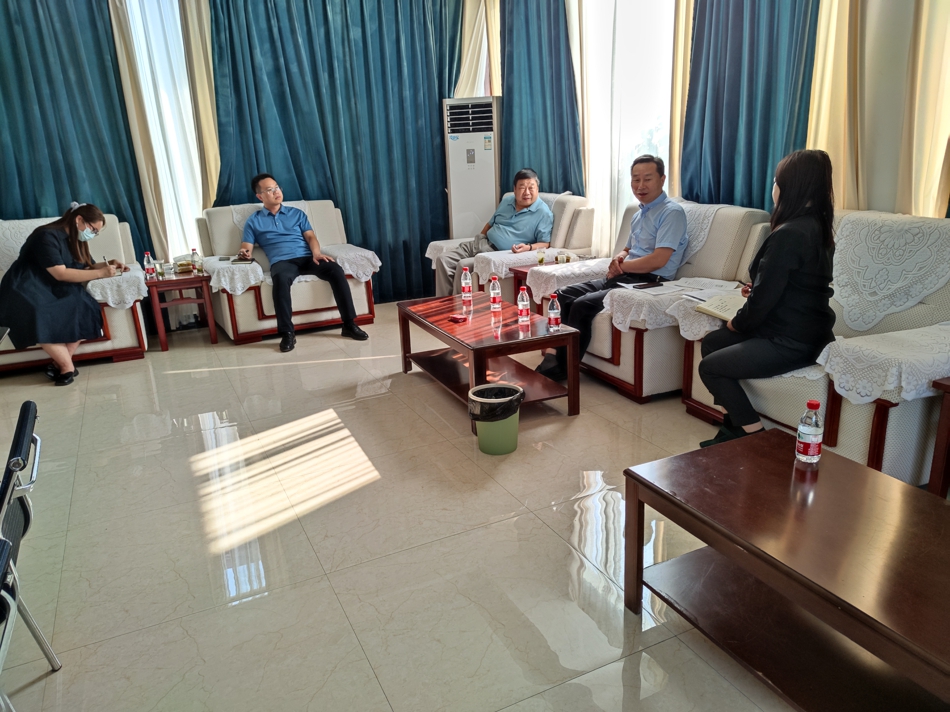 新密市工商联专题调研民营企业(图1) 微信图片_20220921163758.jpg