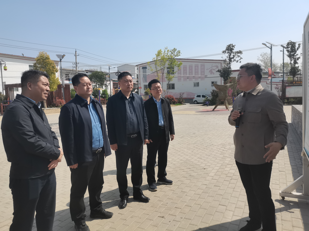 陈勇到新郑市调研“万企兴万村”行动开展情况(图2) 2.png