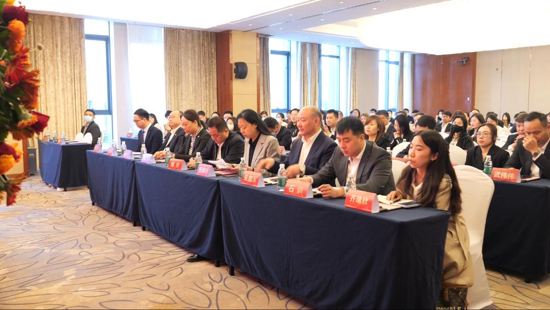 郑州市民营企业联合团委揭牌成立(图2) 图片2.jpg