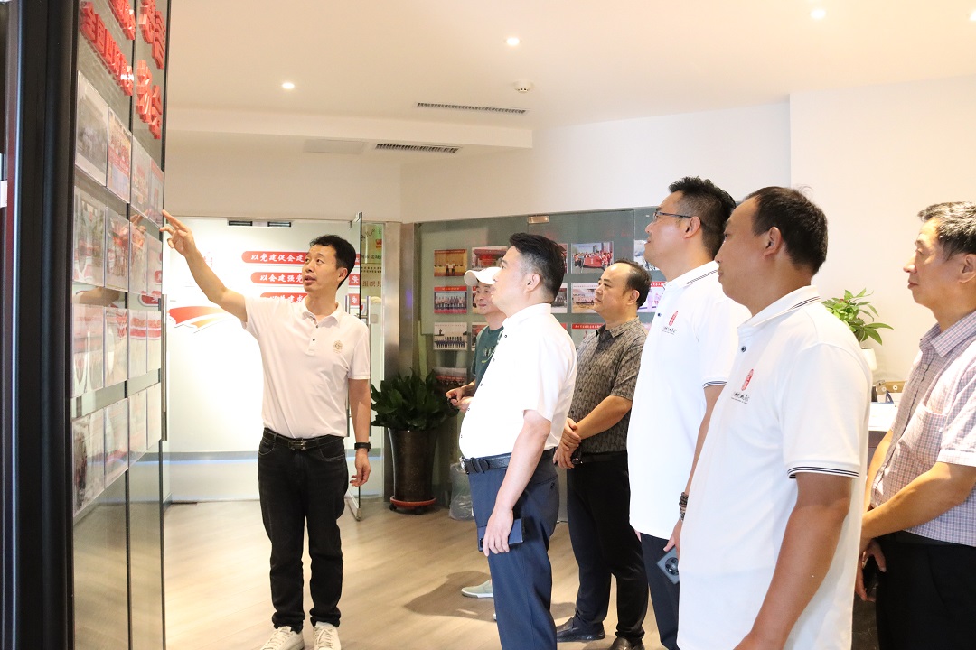 郑州市聊城商会到郑州市盐城商会参观交流 同心同向共谋发展(图1) IMG_2980.jpg