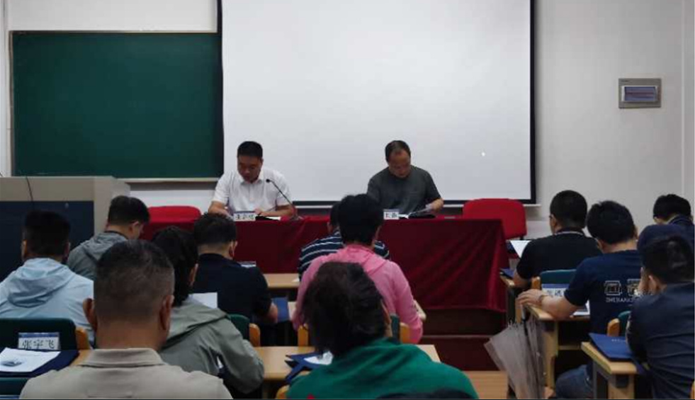 全市民营企业家理想信念教育暨能力素质培训班开展纪律教育(图2) 12.png